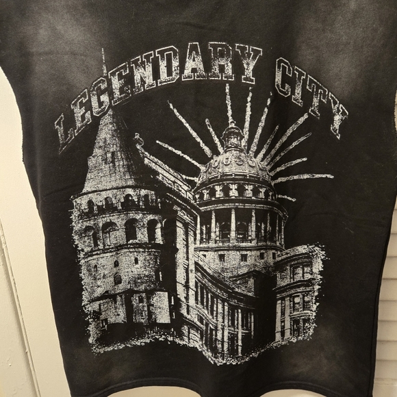 Legendary City Sleveless Muscle Sweatshirt Unisex Size M - Picture 2 of 7
